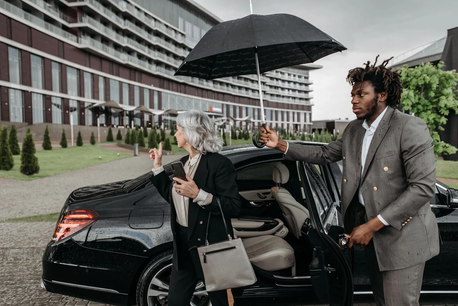 Deposits & Cancellation Policies Explained for DC, Virginia & Maryland Limo Service